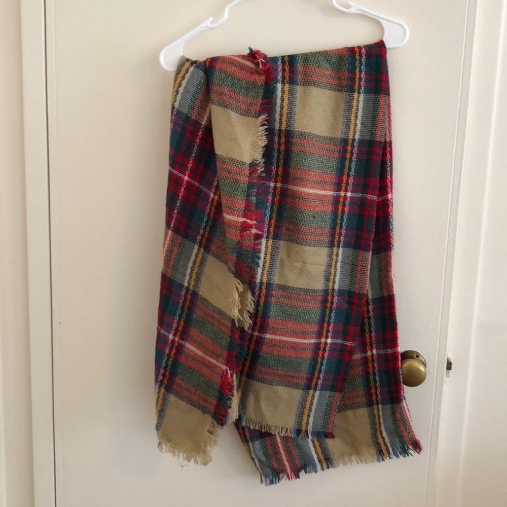 scarf/wrap